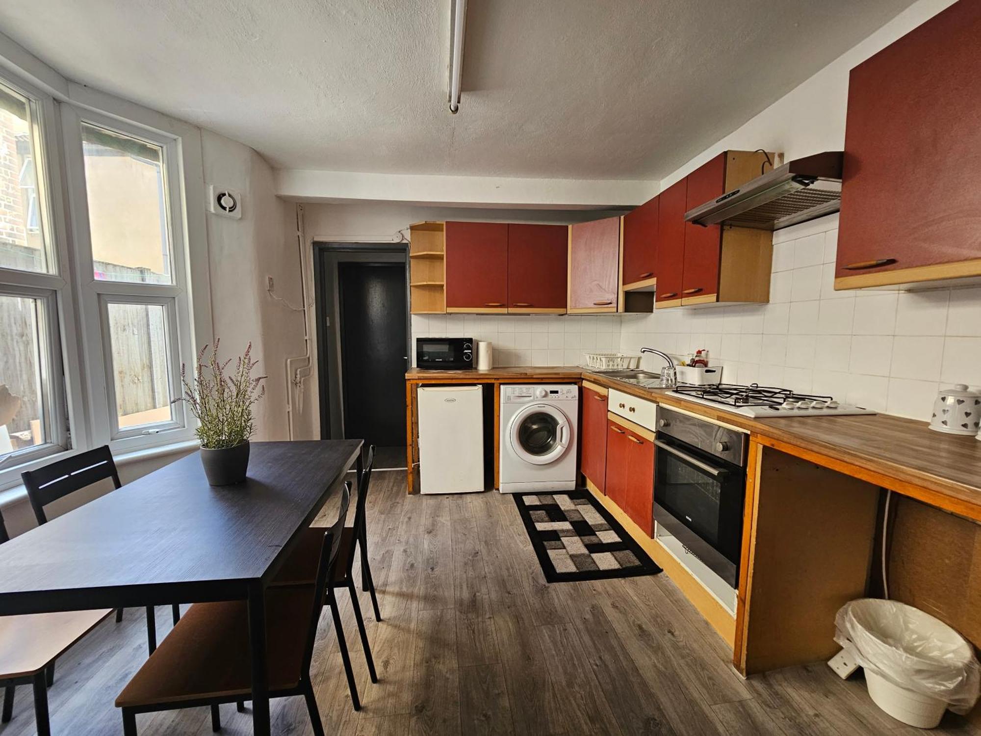 Family Room Near Queen Mary College Londra Dış mekan fotoğraf